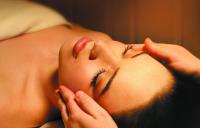 процесс массажа лица